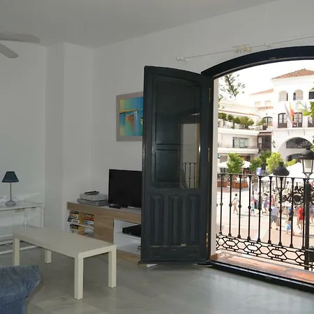 Balcon Europa 4 *